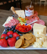 Load image into Gallery viewer, Kelly's Jelly - 11oz Kelly's Habanero Pepper Jelly