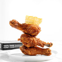 Load image into Gallery viewer, Bushwick Kitchen - Bees Knees 100% Raw Honey Comb