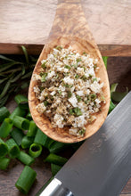 Load image into Gallery viewer, Josu - Garlic Chive Salt - 100% Korean Sea Salt