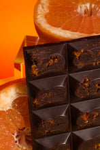 Load image into Gallery viewer, L'Amourette Chocolat - 72% Dark Chocolate with Orange Peel (Natural)