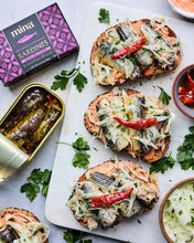 Load image into Gallery viewer, Mina - 4.4 oz Sardines In Extra Virgin Olive Oil with Chili Pepper