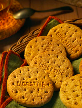 Load image into Gallery viewer, Mcvities Digestive Biscuits 8.8oz box