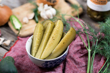 Load image into Gallery viewer, Pacific Pickle Works - ¡Ay Cukarambas! Spicy Garlic Dill Pickles
