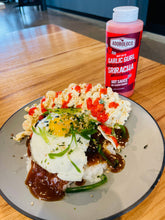 Load image into Gallery viewer, Adoboloco - Adoboloco Garlic Gurl Sriracha RED Hot Sauce - 12oz
