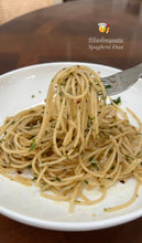 Load image into Gallery viewer, L&#39;Isolina Pasta - Spaghetti Dust
