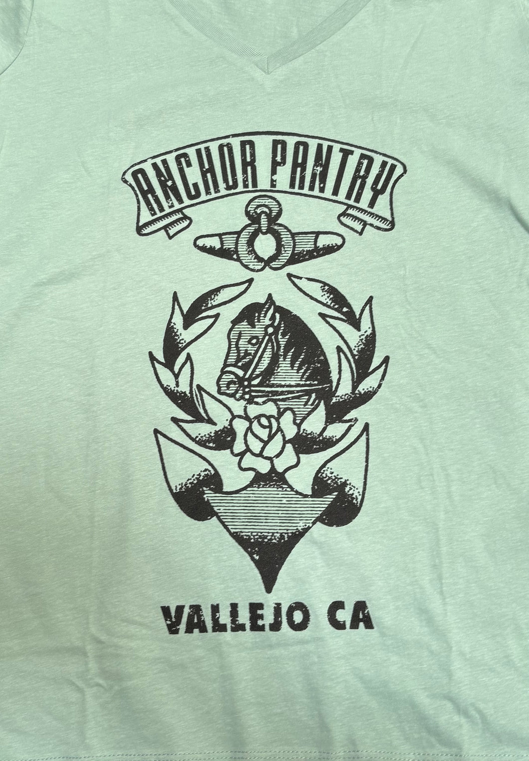 LOGO V Shirt MEADOW Anchor Pantry