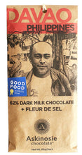 Load image into Gallery viewer, Askinosie 62% Dark Milk Chocolate + Fleur de Sel Bar
