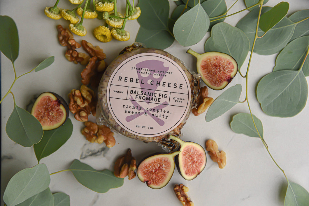 Rebel Cheese - Balsamic Fig & Walnut Fromage Plant Based - 7 oz